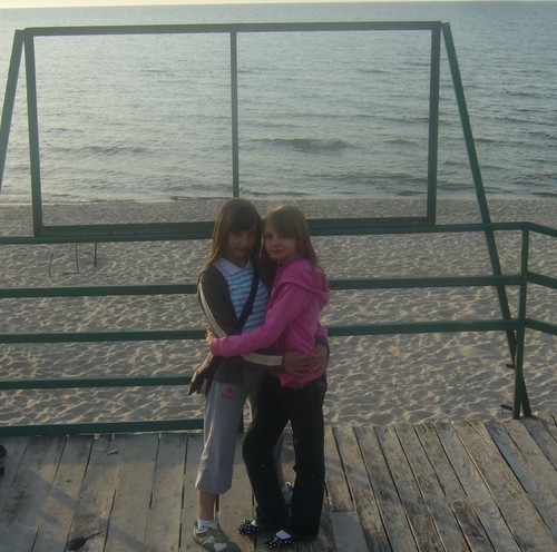 AnusiaQ. ; * < 3