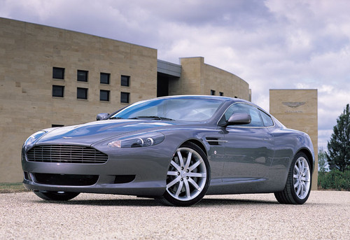 Aston Martin DB9