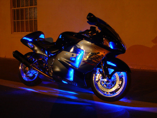 suzuki hayabusa.. 