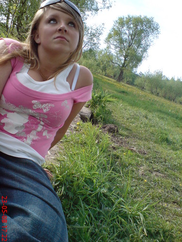 Bee=]