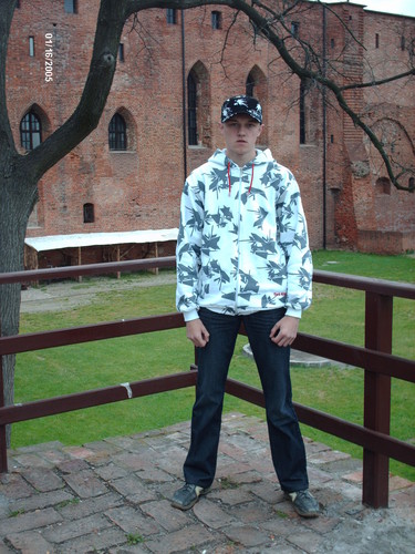 ........ZAMEK...........