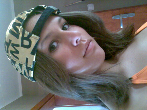 w czapce -.-