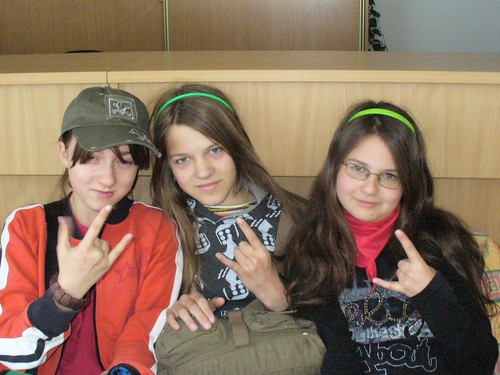 Ja ana ia sia :) :*