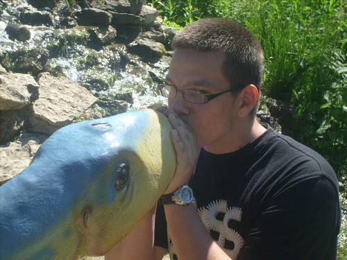 KiSSSSSSSSSSSSSS ;**