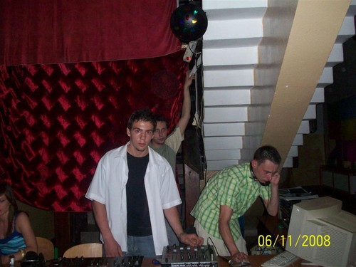 DJ-ie ;D ;p 