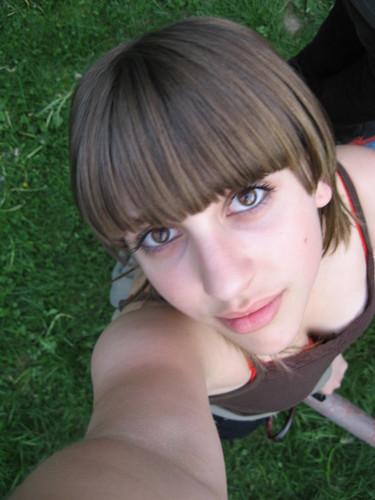 ^.^