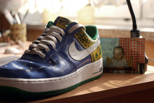 Old photo, old sneakers...