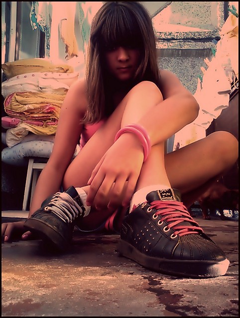 mokro. ** ,