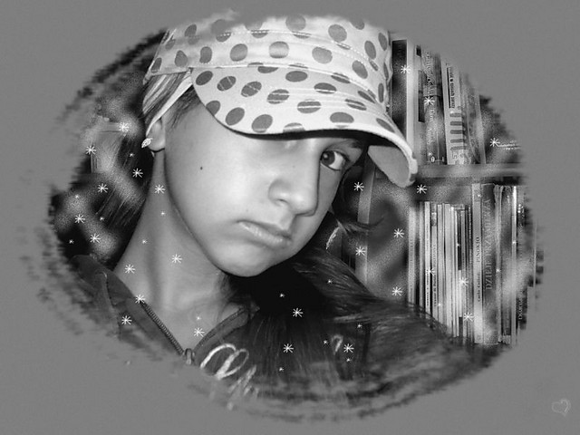 Na szaro;]