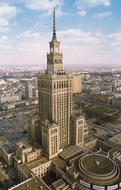 w moich snach wci Warszawa...
