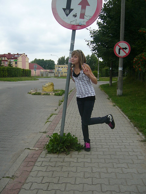 little candy girl . ; 3