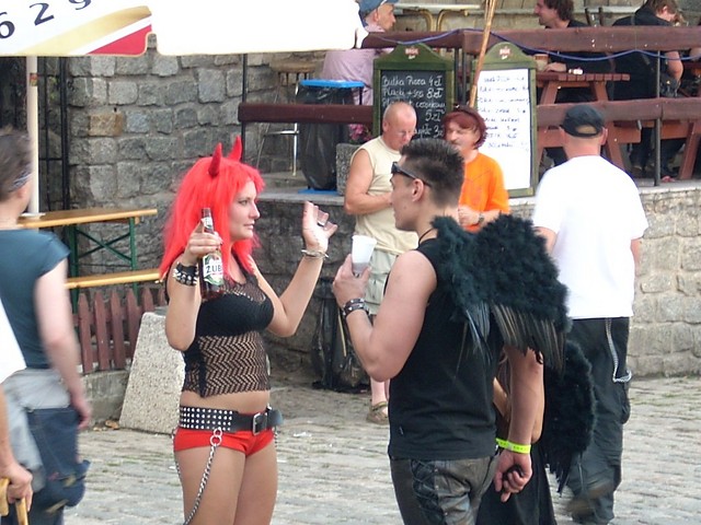 Diabliczka i anio