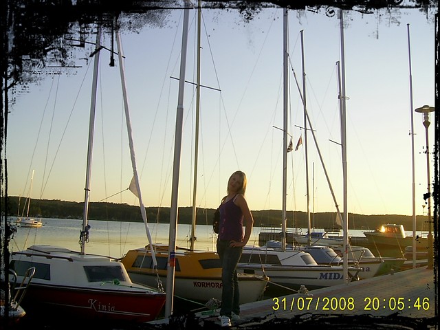 ChaRzA... :D