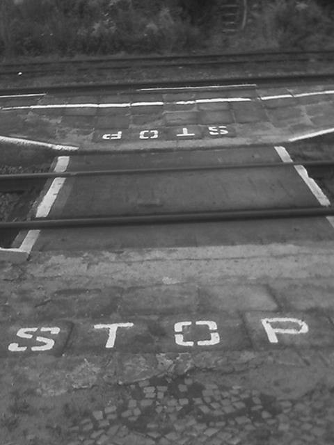 sToP!