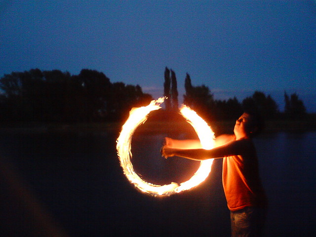 Poi Poi   ---->  