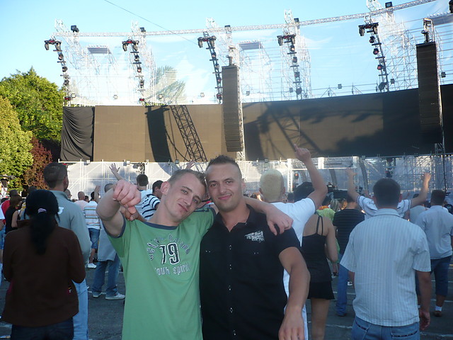 z przyjacielem na Fire Stage:)