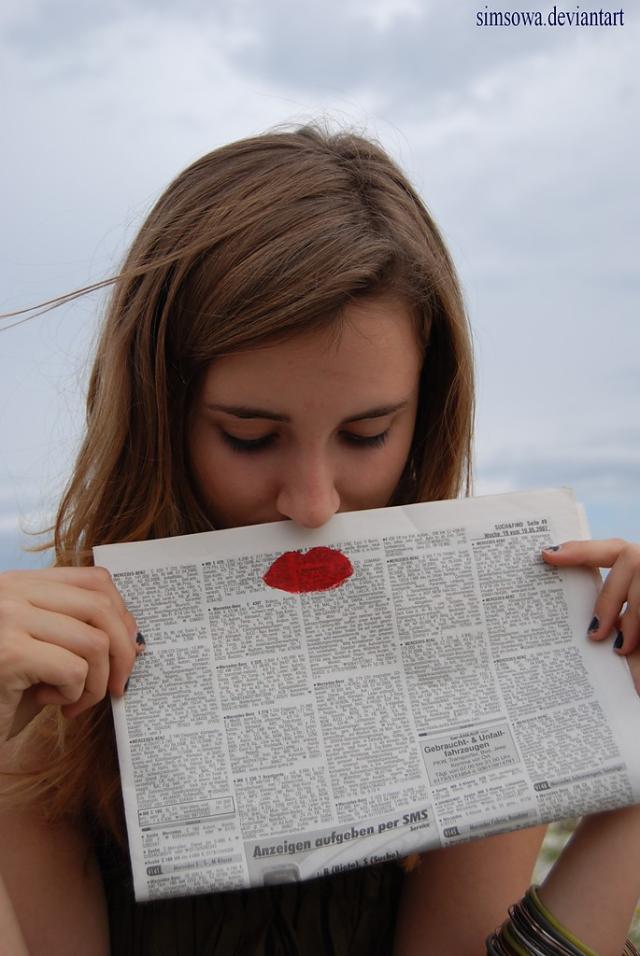 red  lipstick!