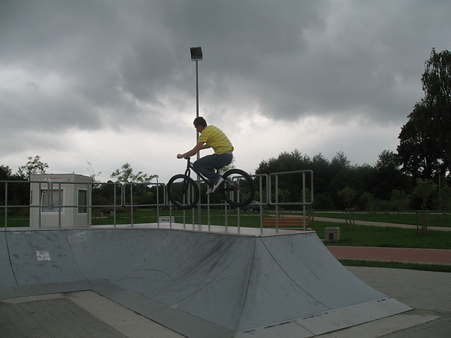 NS TMN's Bike Session 1 part2.