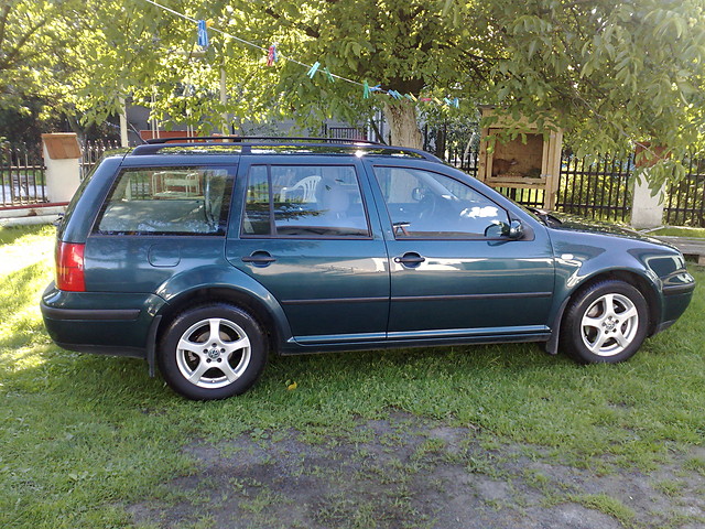 NOWE AUTKO :D