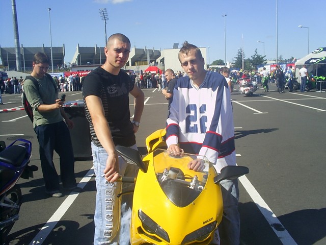 ducati super moto 