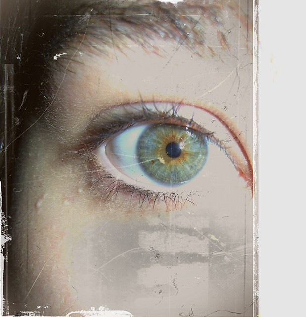 Eye .