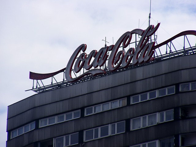 Coka-Cola...