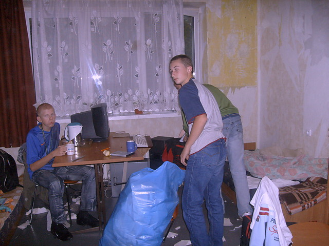 internat:)
