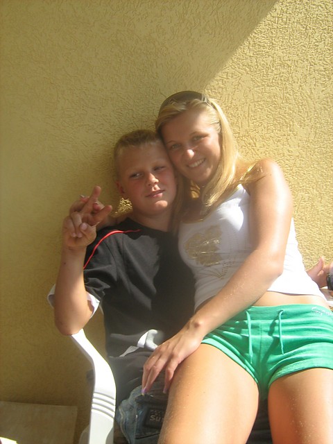 Z bratem:***