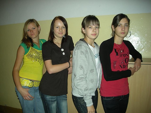 lachoniki:*
