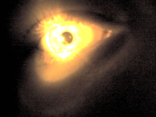 My eye, eye of hero. ..