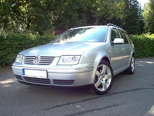 sprzedam wv bora  2004 r 1,9 tdi