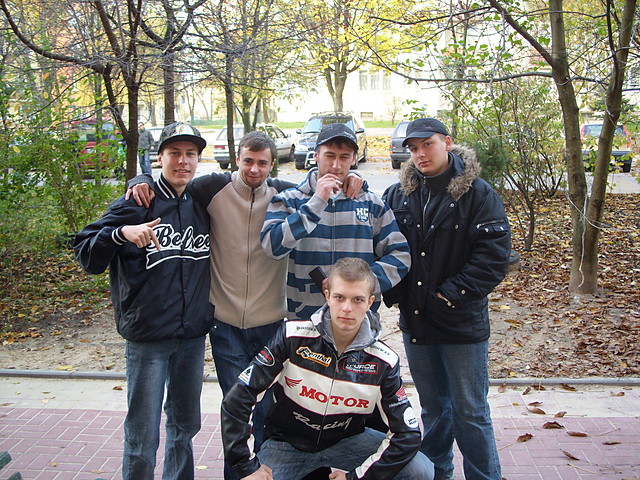 To oni chlopcy z osiedla:D:D:D