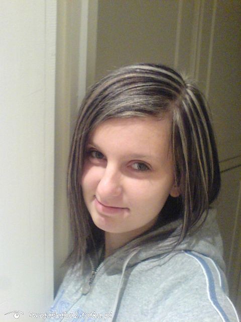 Ja w new fryzurce;)