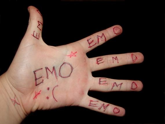 E M O