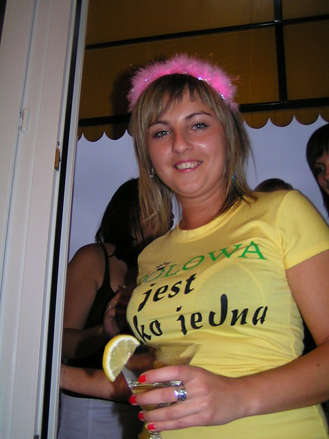 KRLOWA JEST TYLKO JEDNA :))