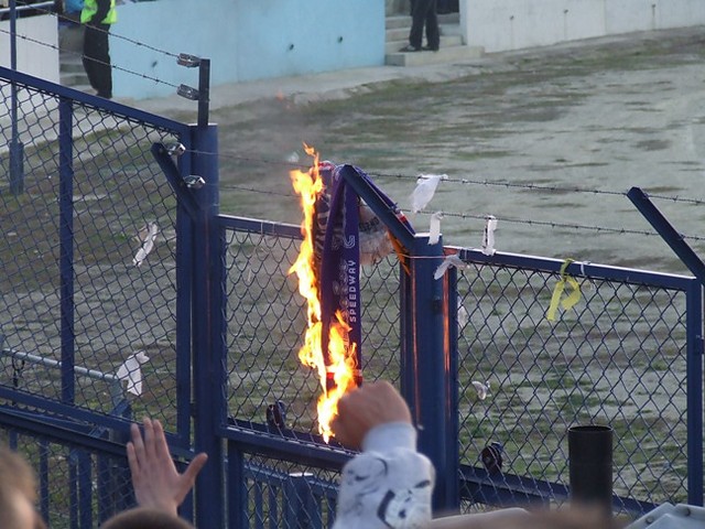 UNIA LESZNO SIE PALI !!!!!