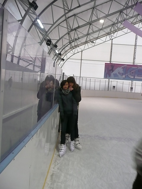 Z Dom;*