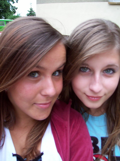 z ewC :****
