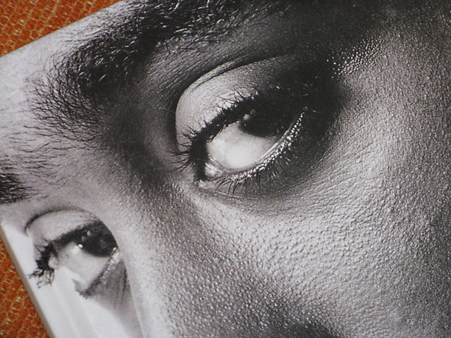 all eyez on me...