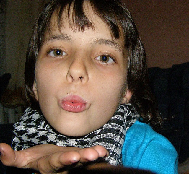..;*
