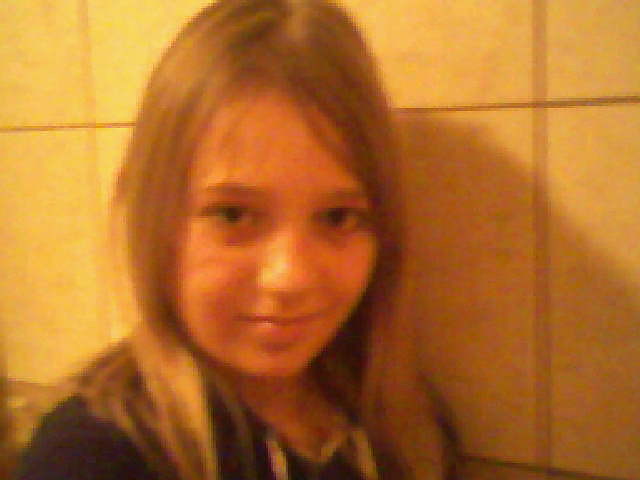:):*