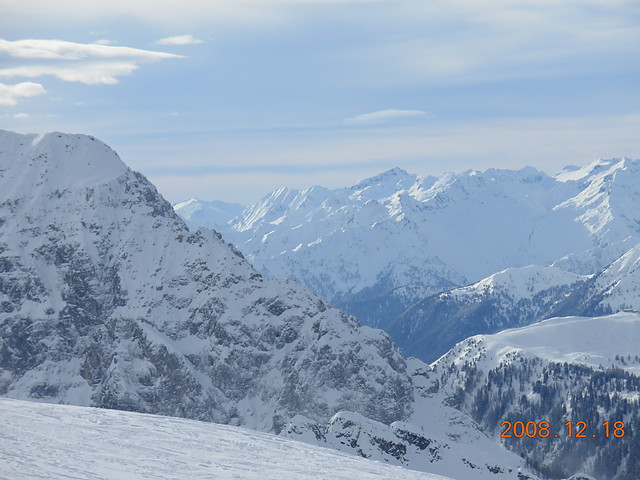 DOLOMITY