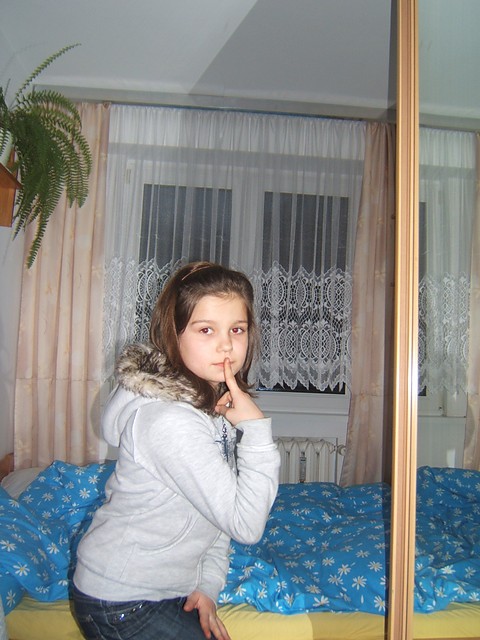 Moni$$m
