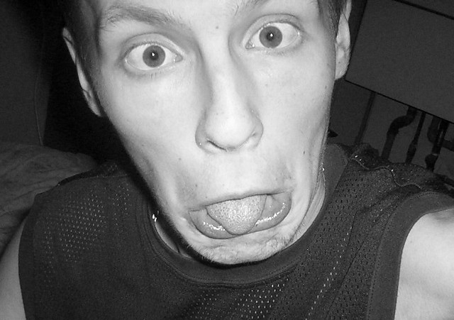 powykrecany :d