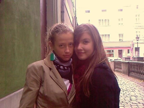 we are sooo.....cute:) 