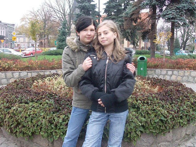 Wamm . ; **