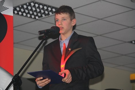 wielki talent z Leszna < 333