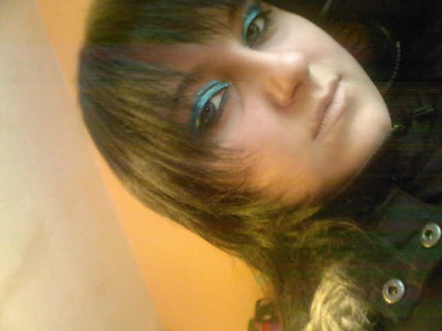 TAKIE ZE:}:}:}