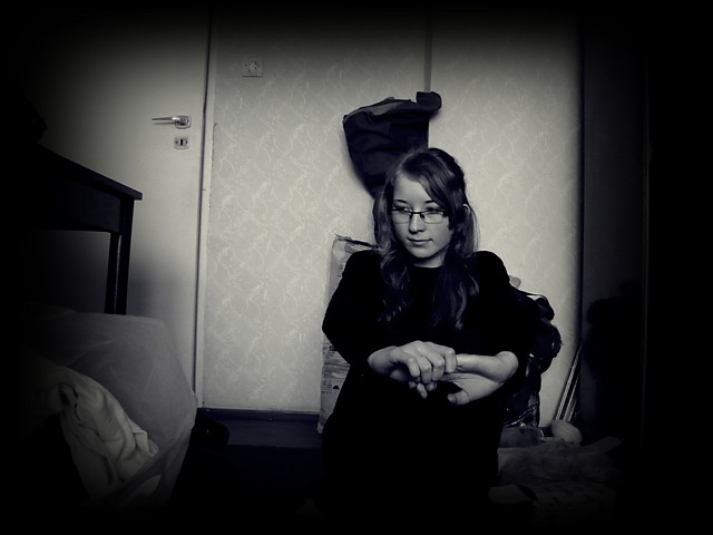 Dlaczego ONA ...