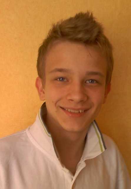 Pawcio ;**